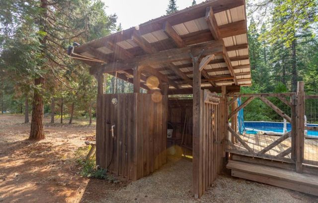 29104 Johnson Road, Montgomery Creek, CA 96065