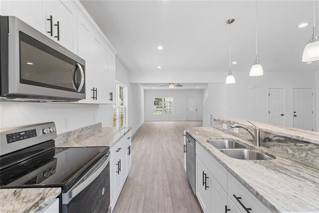 308 Bidwell ST, Suffolk, VA 23434