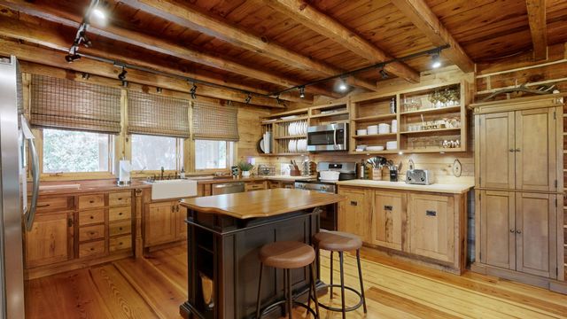 2739 Thompson Station Rd, E, Thompsons Station, TN 37179