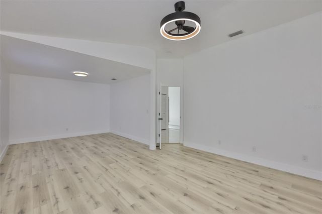 4423 HORSESHOE PICK LANE, Valrico, FL 33594