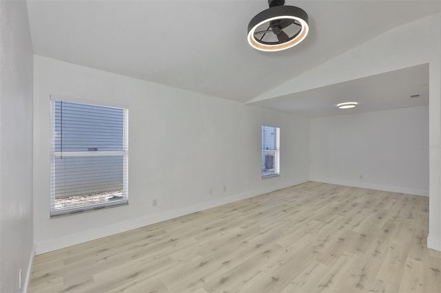 4423 HORSESHOE PICK LANE, Valrico, FL 33594