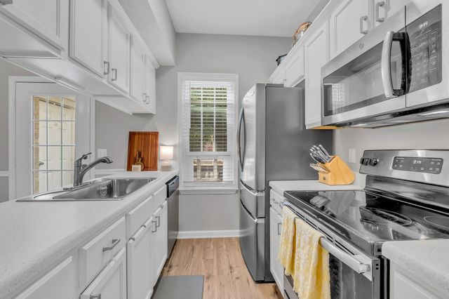 147 Lakebrink Dr, Nashville, TN 37214