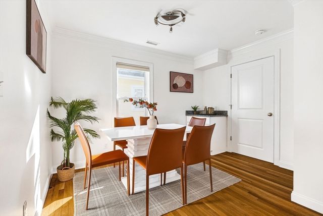 38 Lafayette St 38, Arlington, MA 02474