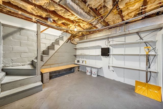 38 Lafayette St 38, Arlington, MA 02474