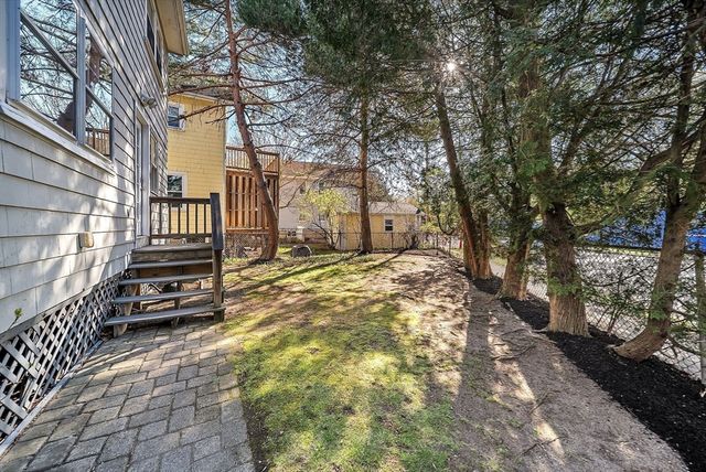 38 Lafayette St 38, Arlington, MA 02474