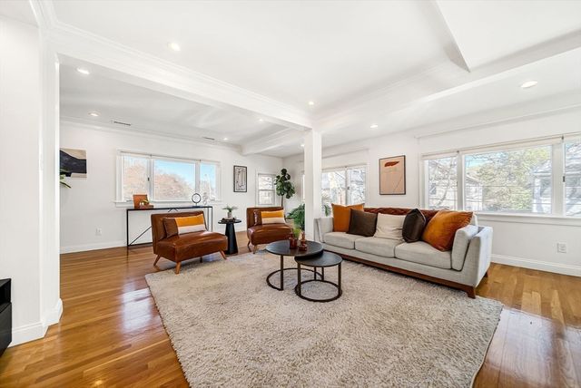 38 Lafayette St 38, Arlington, MA 02474