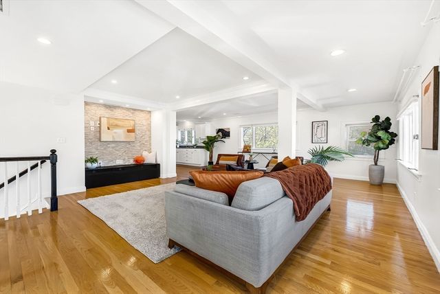 38 Lafayette St 38, Arlington, MA 02474