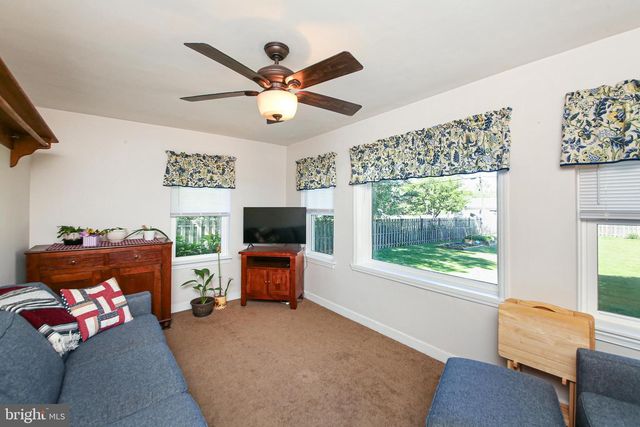 912 CYBUS WAY, Southampton, PA 18966