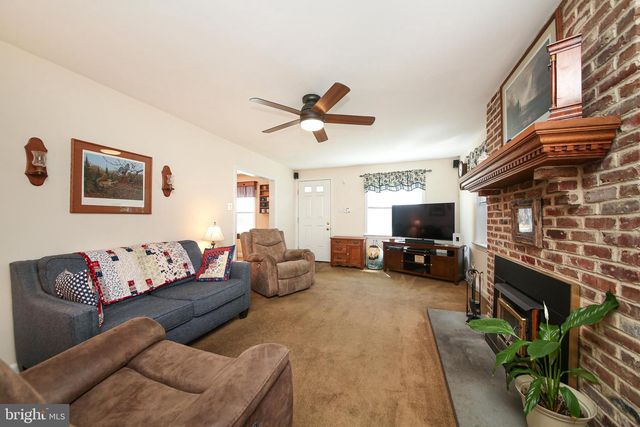 912 CYBUS WAY, Southampton, PA 18966