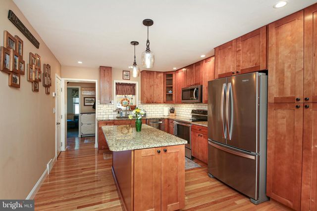 912 CYBUS WAY, Southampton, PA 18966