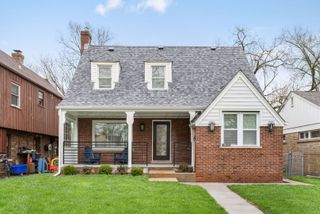 5232 Greenwood Street, Skokie, IL 60077