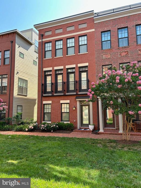 415 BICKSLER SQ SE, Leesburg, VA 20175