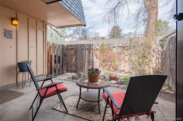 7995 E Mississippi Avenue F4, Denver, CO 80247