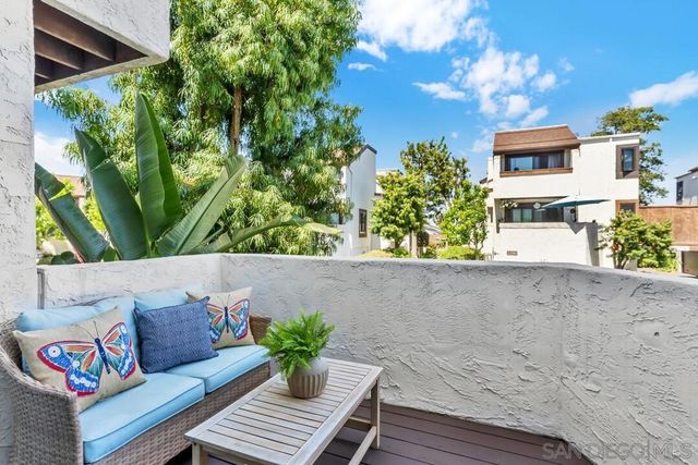 2277 Caminito Pescado 75, San Diego, CA 92107