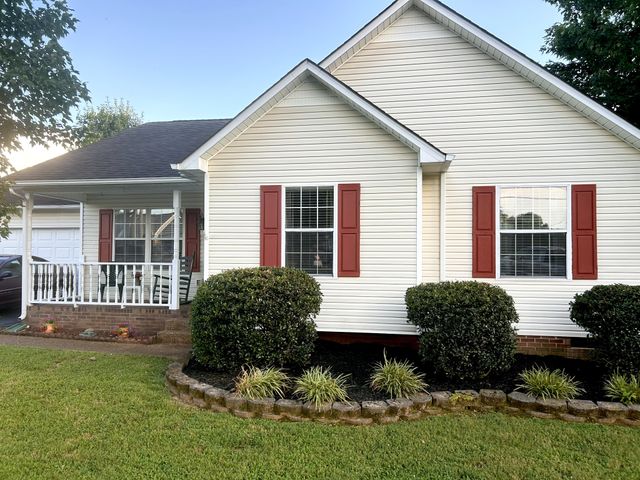 1612 Jamie Dr, Columbia, TN 38401