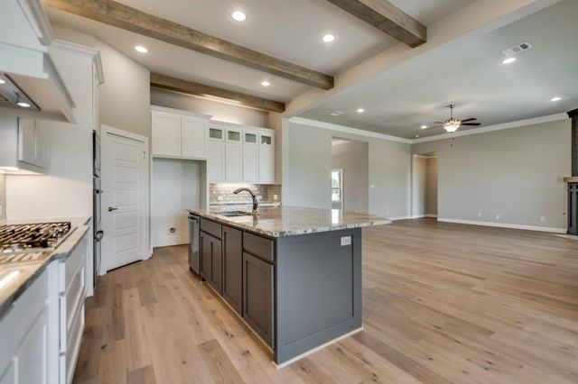 4223 Waterstone Estates Drive, Mckinney, TX 75071