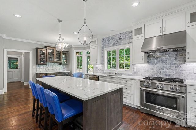 2035 Valencia Terrace, Charlotte, NC 28226