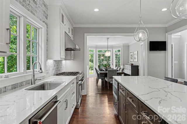 2035 Valencia Terrace, Charlotte, NC 28226