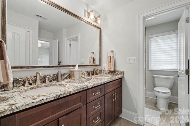 2035 Valencia Terrace, Charlotte, NC 28226