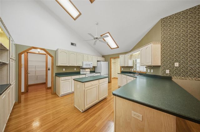 1815 SE 89TH LANE, Ocala, FL 34480
