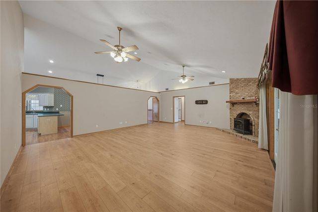 1815 SE 89TH LANE, Ocala, FL 34480