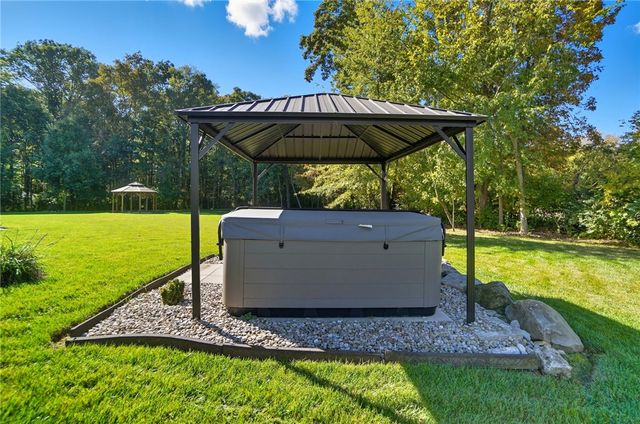 9509 Monaco Circle, Clearcreek Twp, OH 45458