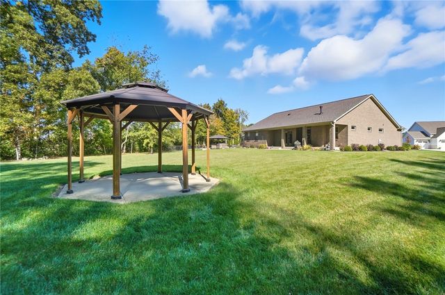 9509 Monaco Circle, Clearcreek Twp, OH 45458