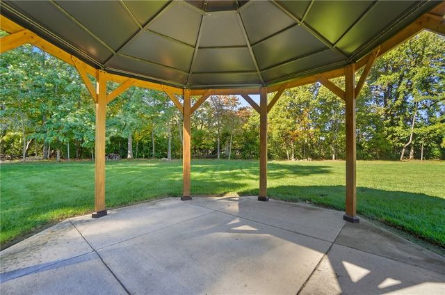 9509 Monaco Circle, Clearcreek Twp, OH 45458