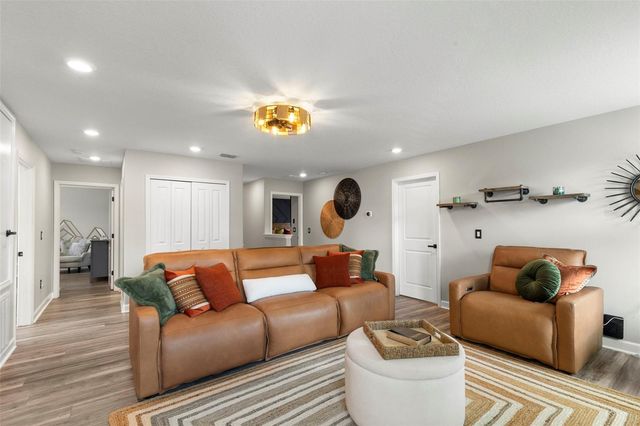 10231 COUNT FLEET DRIVE, Ruskin, FL 33573
