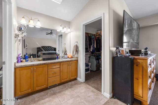 7819 S Spruce Tree Lane, Sandy, UT 84094