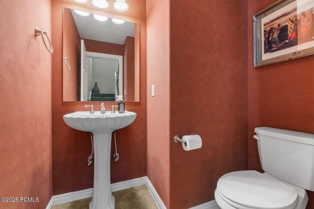 7819 S Spruce Tree Lane, Sandy, UT 84094