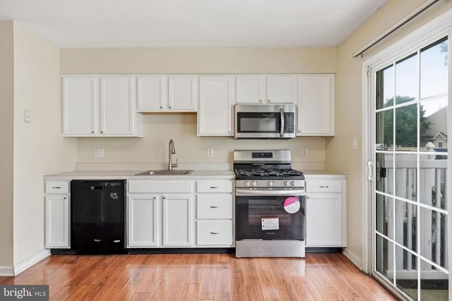 2401 GRAMERCY WAY, Mount Laurel, NJ 08054
