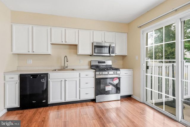 2401 GRAMERCY WAY, Mount Laurel, NJ 08054