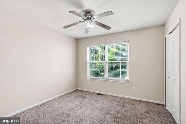 2401 GRAMERCY WAY, Mount Laurel, NJ 08054