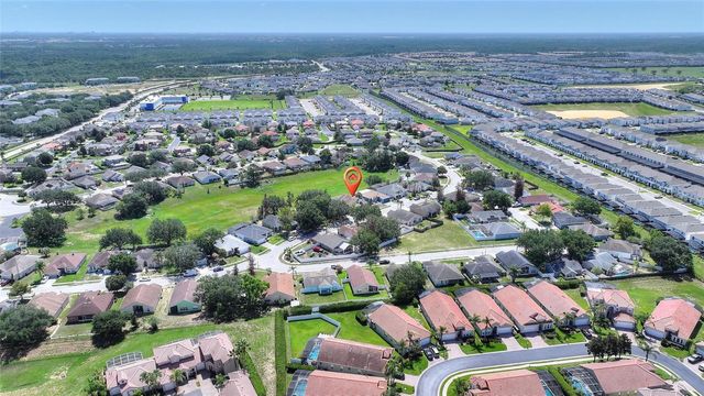 844 BERWICK DR, Davenport, FL 33897