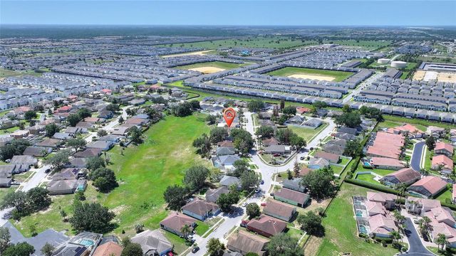 844 BERWICK DR, Davenport, FL 33897