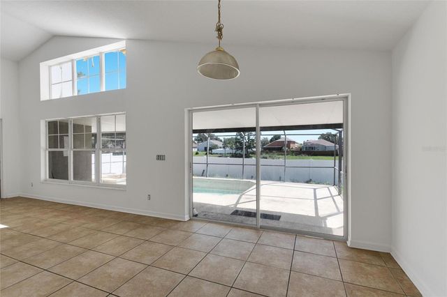 844 BERWICK DR, Davenport, FL 33897
