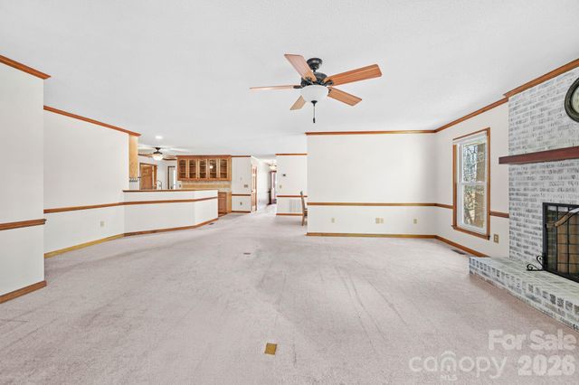 109 Normandy Avenue, Boonville, NC 27011