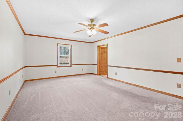 109 Normandy Avenue, Boonville, NC 27011