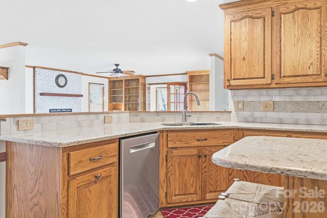 109 Normandy Avenue, Boonville, NC 27011