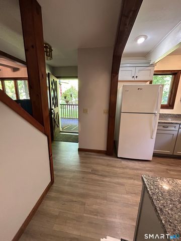 133 Mountain Road, Torrington, CT 06790