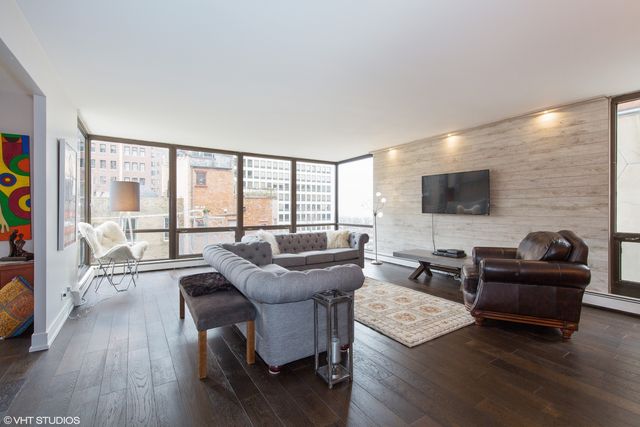 100 E Bellevue Place 4A, Chicago, IL 60611