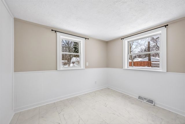 902 Wilson Avenue, Norton Shores, MI 49441