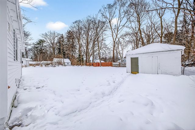 902 Wilson Avenue, Norton Shores, MI 49441