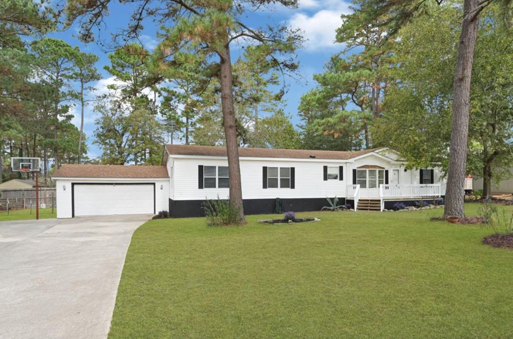 26410 Country Woods Trail, Magnolia, TX 77355