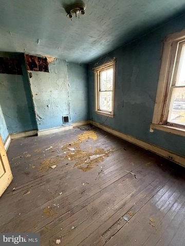 116 BARTRAM AVE, Lansdowne, PA 19050