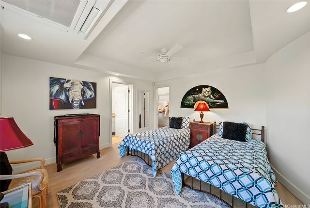 7017 Kalanianaole Highway, Honolulu, HI 96825