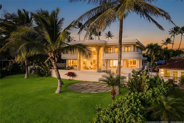 7017 Kalanianaole Highway, Honolulu, HI 96825