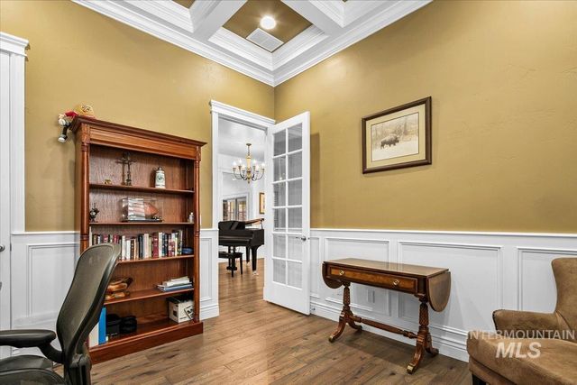 7105 N Pinseeker Pl, Meridian, ID 83646