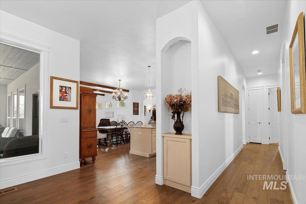 7105 N Pinseeker Pl, Meridian, ID 83646 photo 5